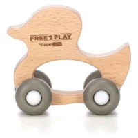 drvena igrachka na trkala Free 2 Play patka od drvo so chetiri silikonski trkala