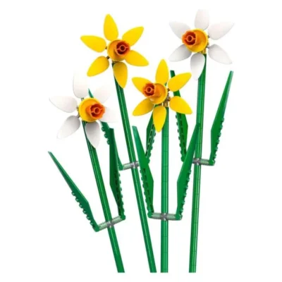 LEGO Botanicals 40747 – sostaveni zholti i beli narcisi