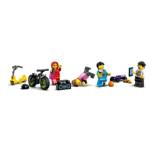 LEGO City 60364 – minifiguri so BMX velosiped, skuter i skejtbord