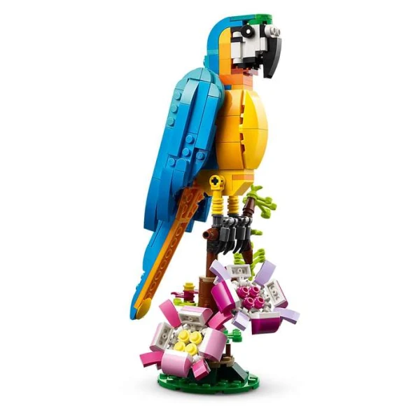 LEGO Creator 31136 – sostaven papagal na granka so cvekjinja