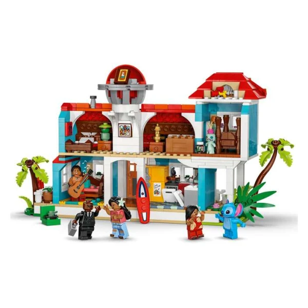 LEGO Disney 43268 – kukjata so figurite vo prostoriite