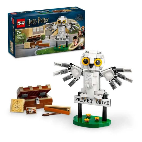 LEGO Harry Potter 76425 – kutija so modelot na Hedwig