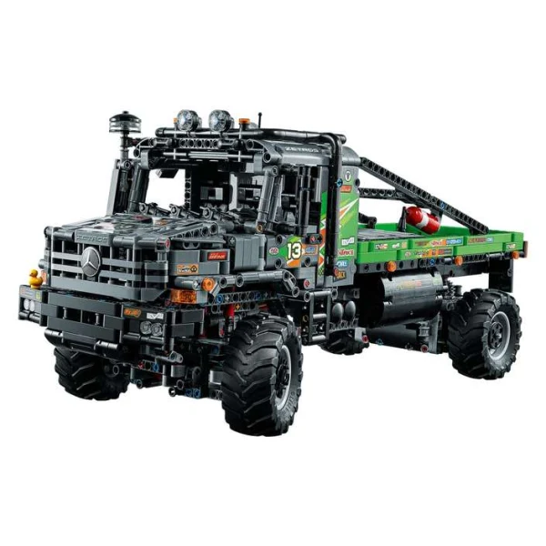 LEGO Technic 42129 – sostaven kamion odnapred