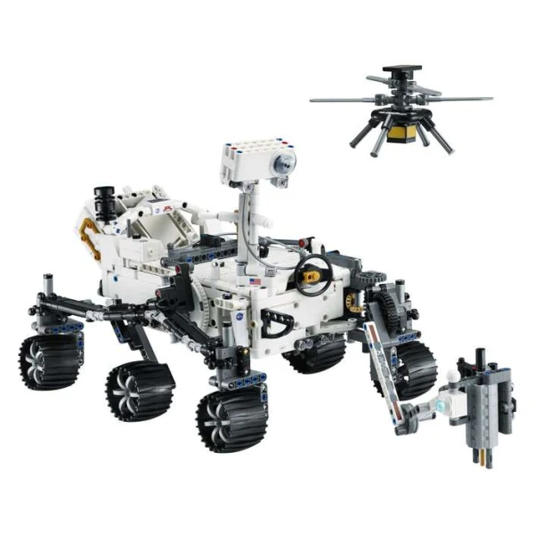LEGO Technic 42158 – sostaven rover so shest trkala
