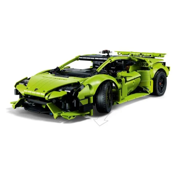 LEGO Technic 42161 – prednja strana i aerodinamichna linija