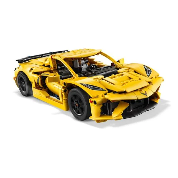 LEGO Technic 42205 – sostavena zholta Corvette Stingray