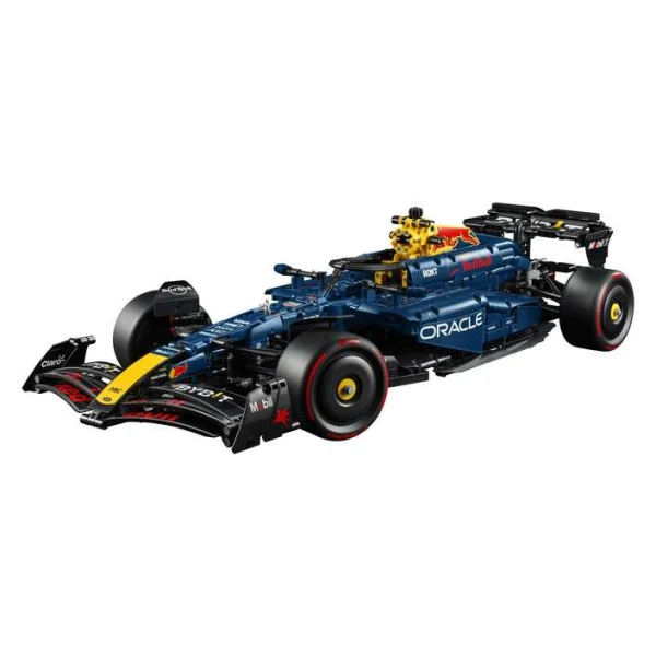 LEGO Technic 42206 – sostaven bolid RB20 od pred