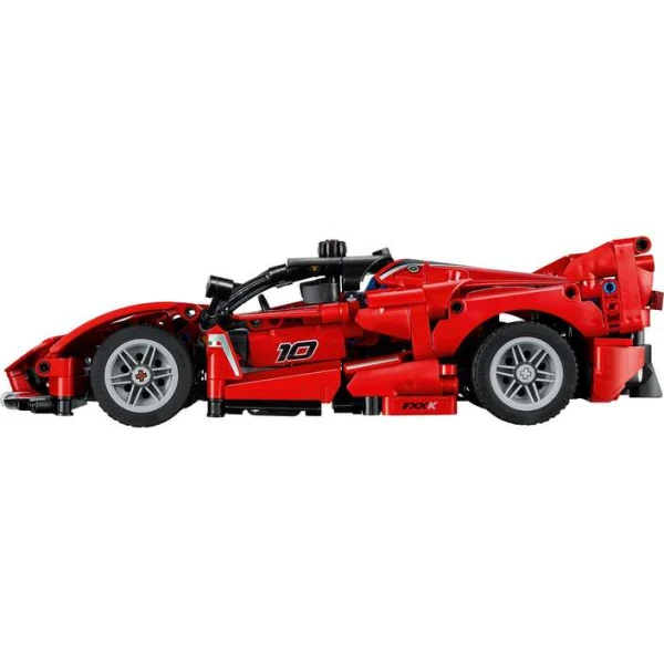 LEGO Technic 42212 – Ferrari FXX K od strana