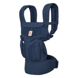 Ergobaby Omni Classic Mesh temno sin kengur so remeni za ramenata i pojas za polovina