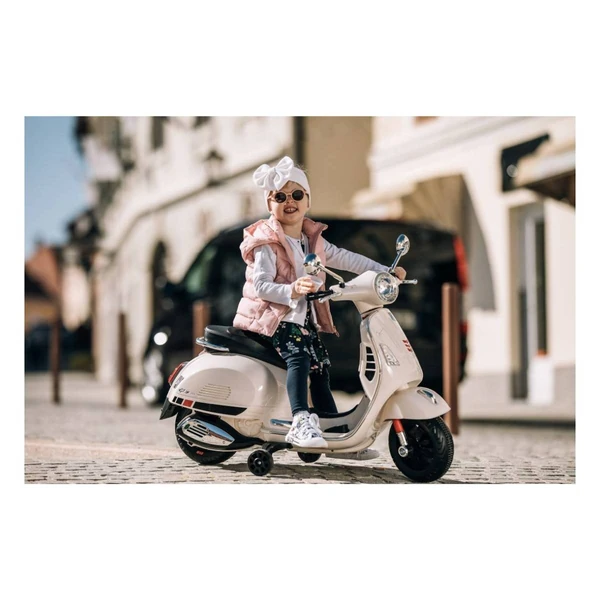 Електрична Vespa Prince Toys 801, 12V 4,5Ah – дополнителен приказ 2