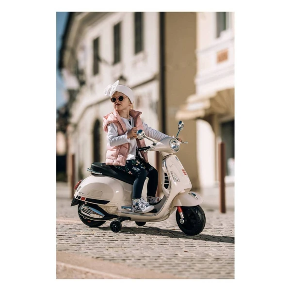 Електрична Vespa Prince Toys 801, 12V 4,5Ah – дополнителен приказ 2